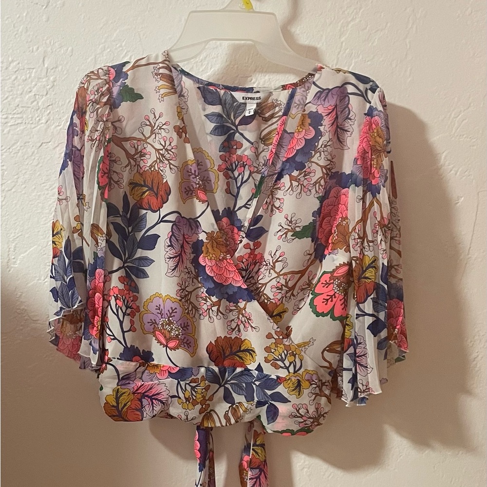 Express Flutter Sleeve Blouse